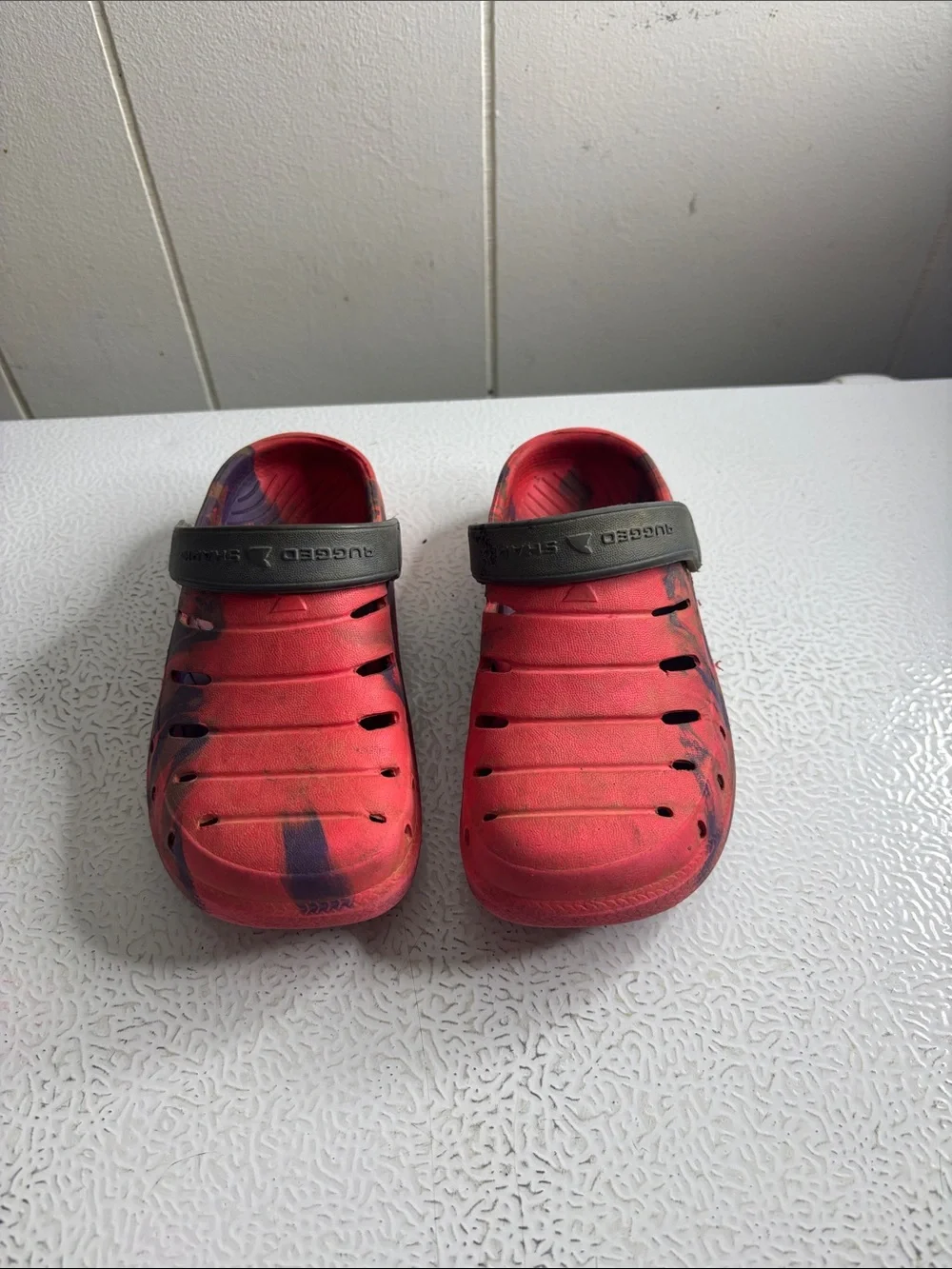 Kids Red Comfort Clogs with Adjustable Strap
